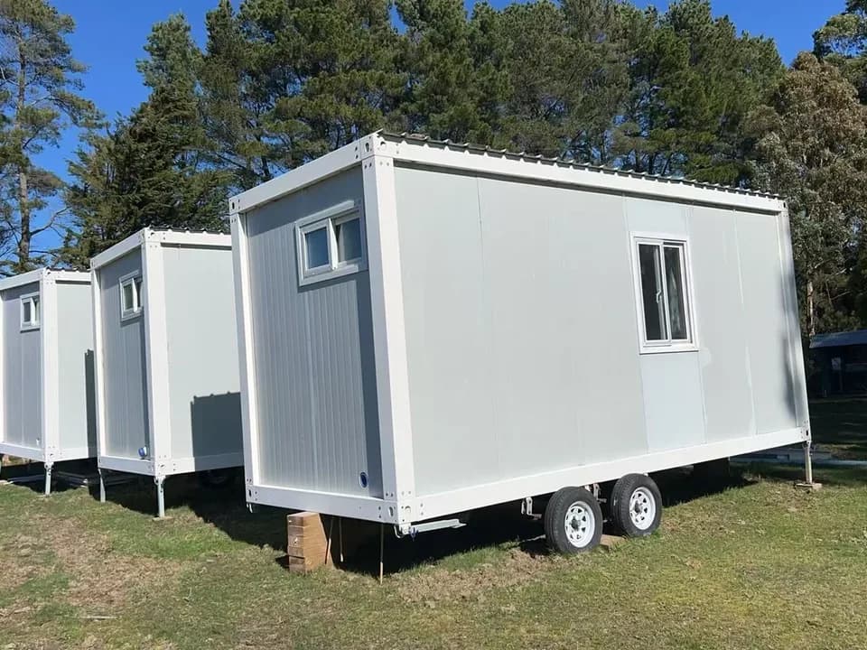 Modular building assembly