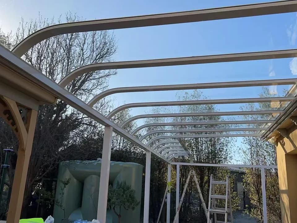 Aluminium sunroom installation